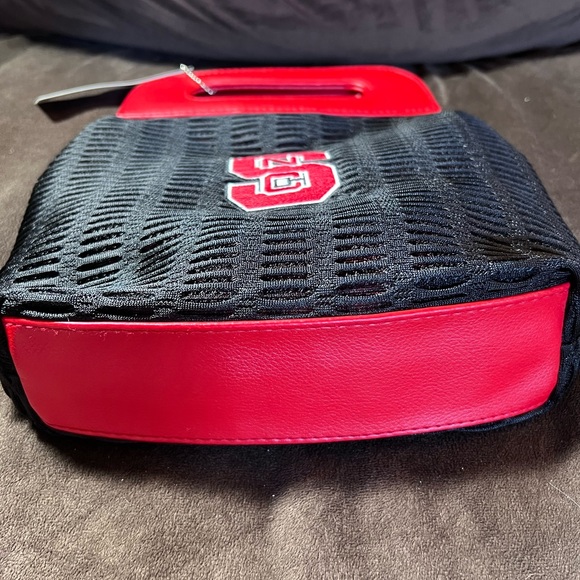 NWT NC State Wolfpack collegiate small purse by Alan Stuart - Picture 4 of 12